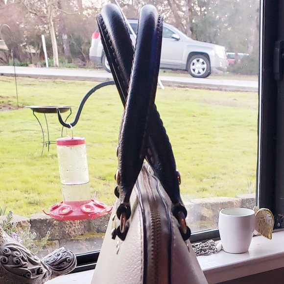 KATE SPADE GROVE ST CARLI IVORY BLACK BOARSKIN LEATHER DOME SATCHEL HANDBAG PUR - Picture 10 of 16